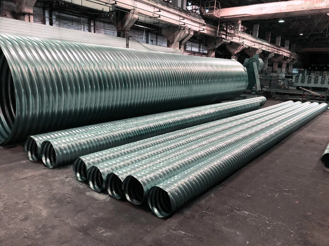 Металлическая гофрированная труба мгт диаметр 250 мм. Гофрированная труба габионы. Труба гофрированная 1500 водопропускная мгт. Труба спиральновитая мгт. Спиральновитые гофрированные трубы.