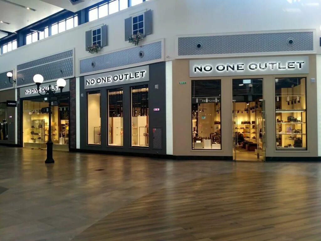 Outlet 3