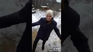 Как получим гоп стоп дубай. Гоп стоп дубай махнем в деревню. танька токсикоманка гоп стоп дубай. ксения куприкова гоп стоп. гоп стоп дубай.