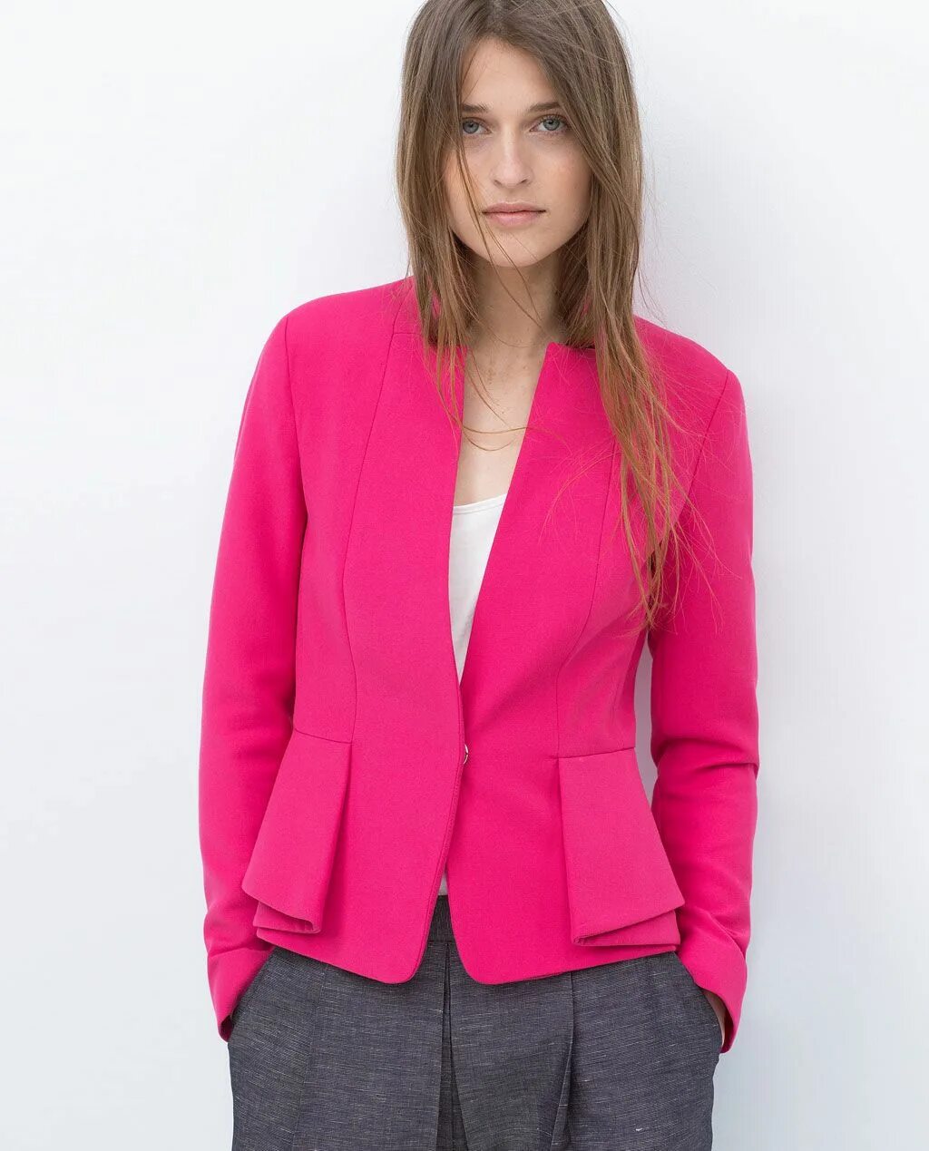 Ривер исланд розовый пиджак. Летний пиджак женский. Яркий пиджак женский. Лав репаблик красный пиджак. Кислотно розовый пиджак.