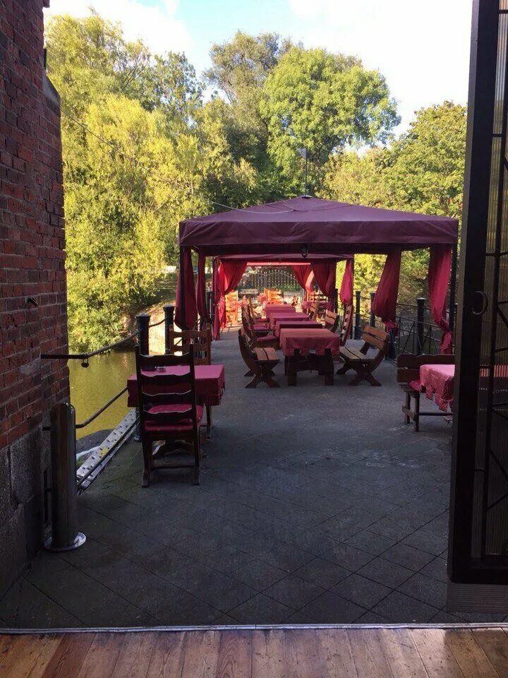 солнечный камень площадь маршала василевского 3 калининград. солнечный камень площадь маршала василевского 3 калининград. рыбный ресторан калининград солнечный камень. рыбный ресторан калининград солнечный камень. маршала василевского 3 калининград ресторан солнечный камень.