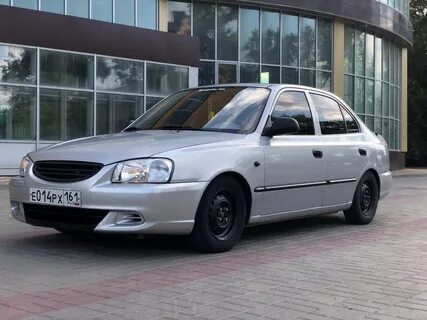 Hyundai accent передний