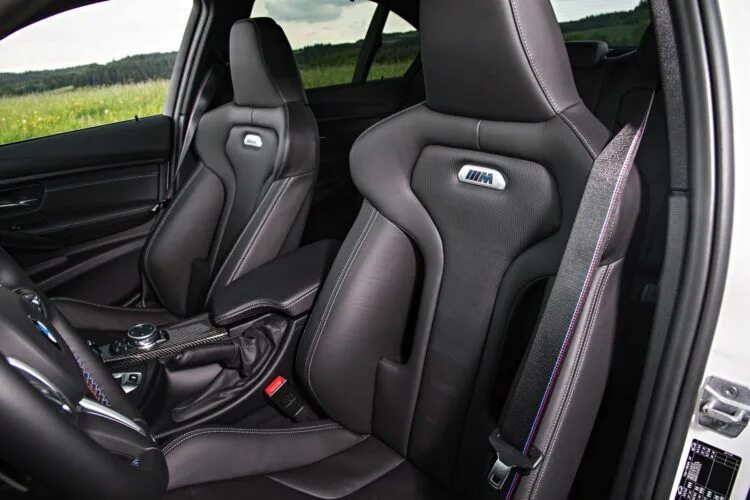 F2135631 сиденье кресла диван комплект bmw e92 кожа оборудование купить бу Z2561