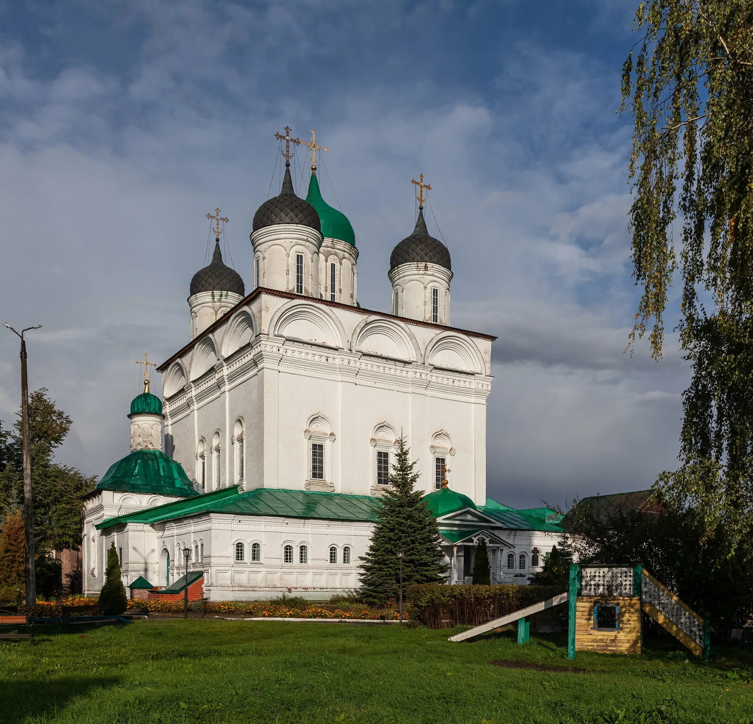 Сайт балахны нижегородской области. Церковь Рождества Христова Балахна. Рождественская Церковь Балахна. Храм Рождества Христова Балахна Нижегородской.