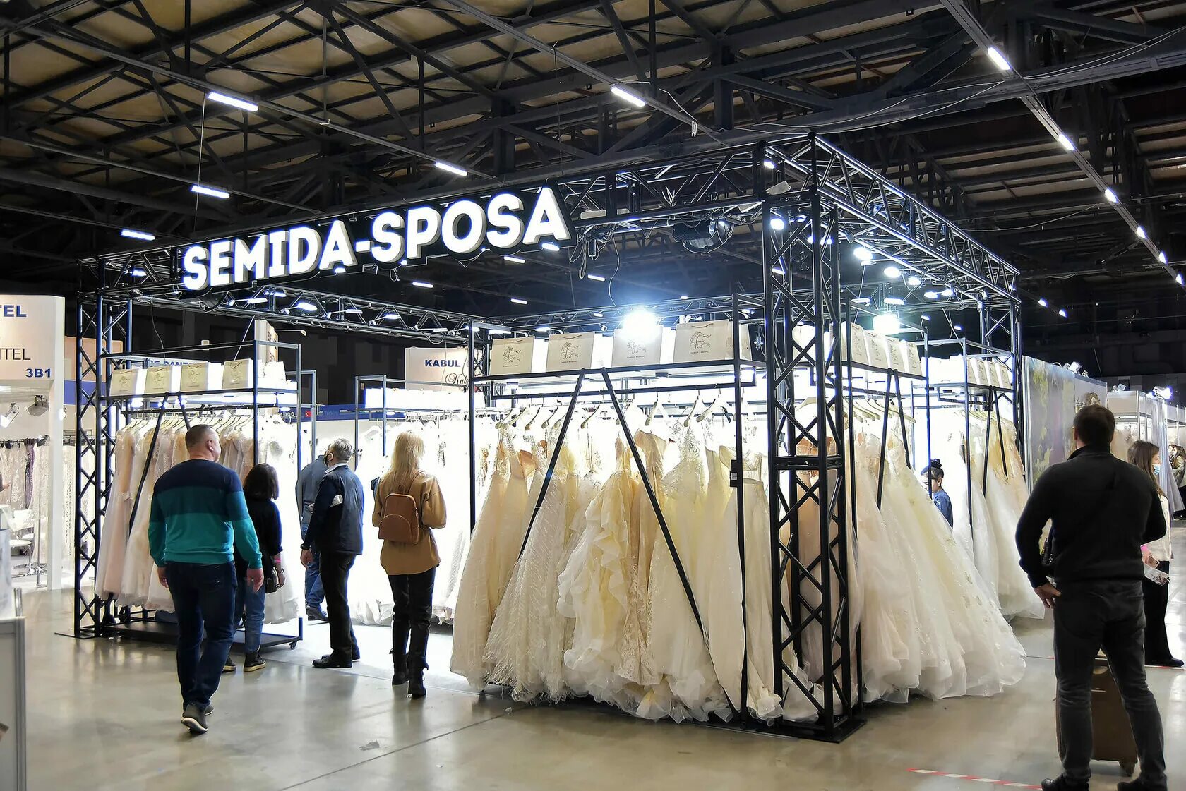 Свадебная выставка в москве 2024. Выставка свадебных платьев. Wedding Fashion Moscow о выставке. Свадебная выставка 2022 Москва. Свадебная выставка 2023 Москва.