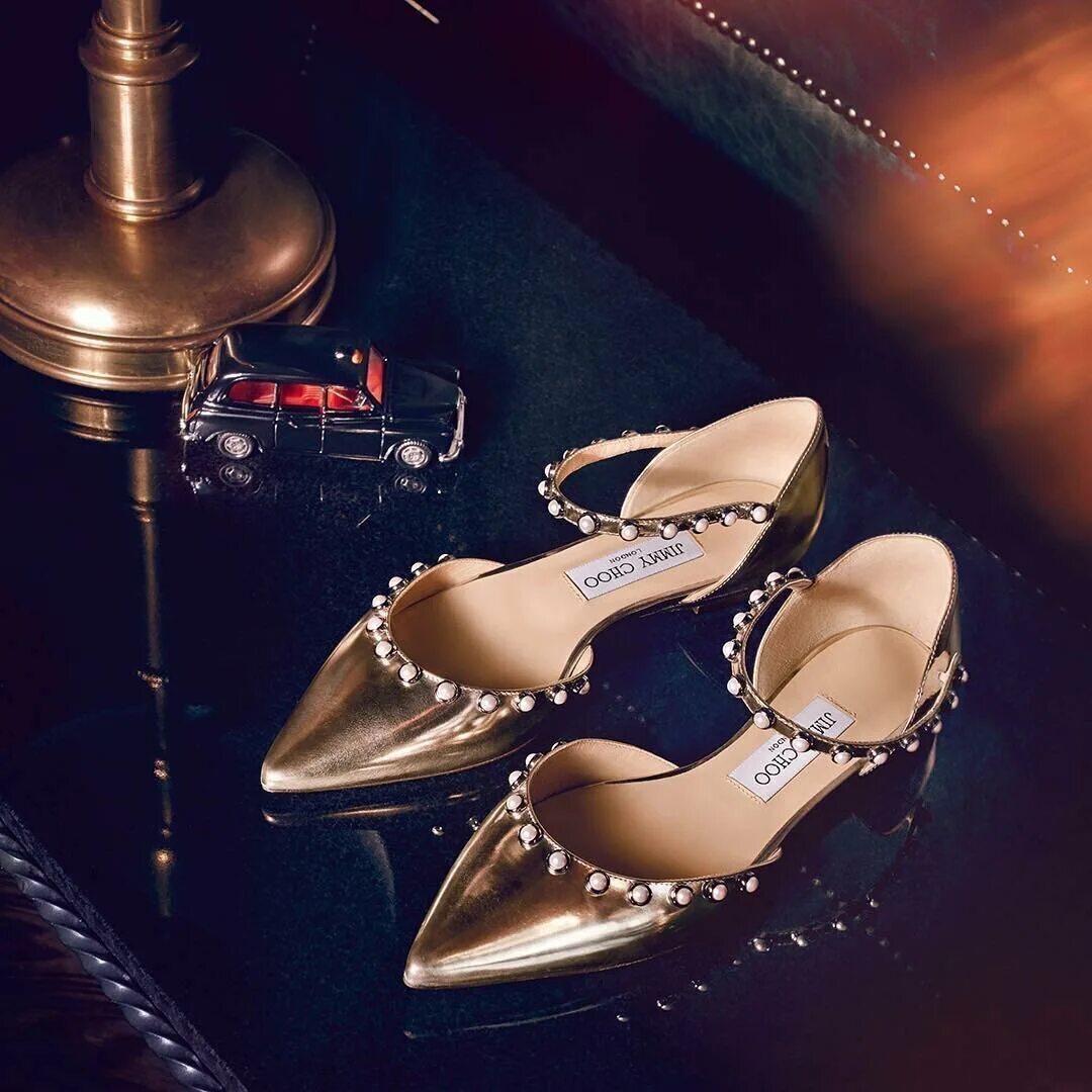 Classic shoes hd. Кроссовки gucci louis vuitton сумку gucci. Роскошные туфли. Подкрадухи обувь. Роскоши обувь.