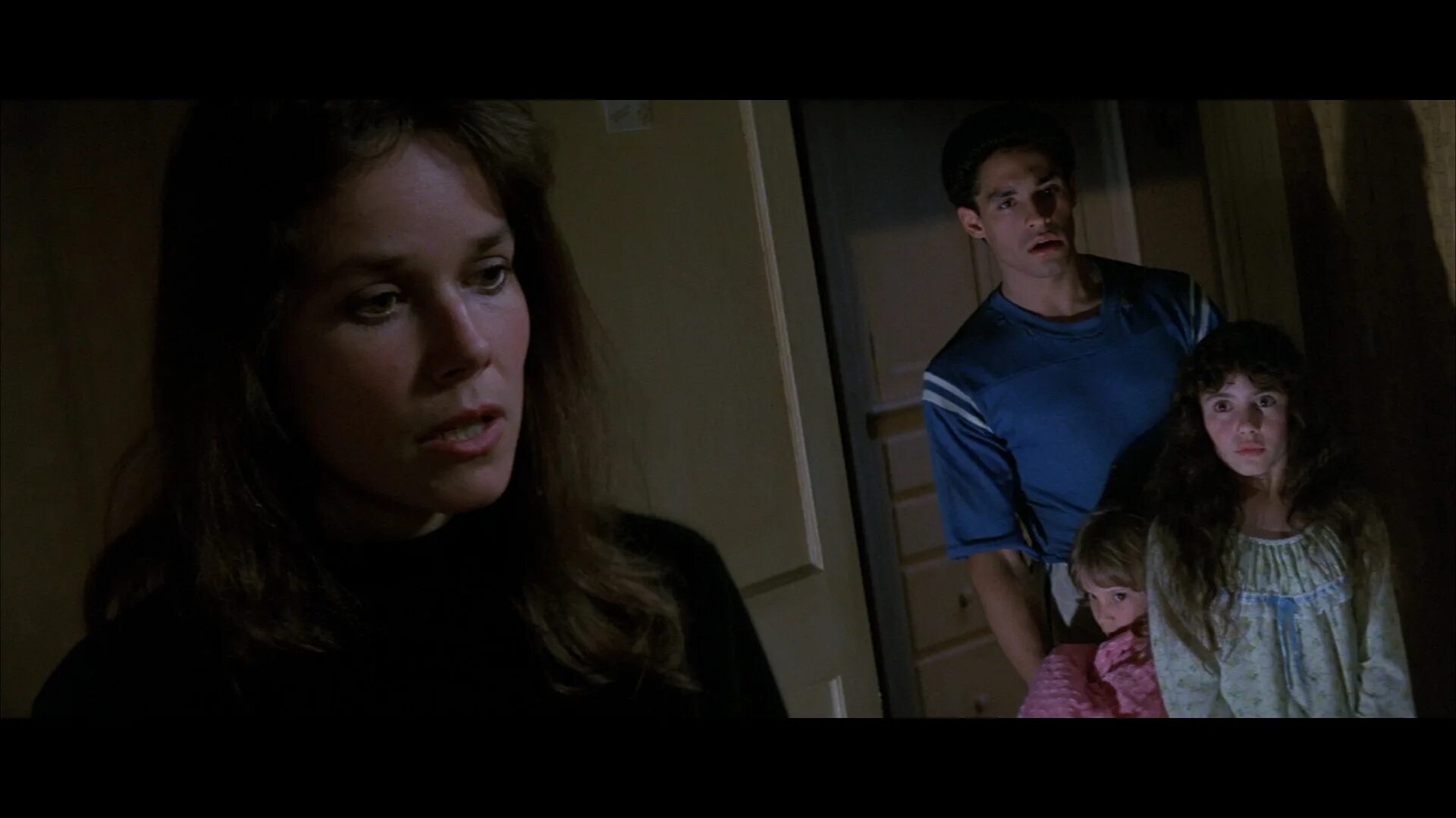 (2007 "сша"). филомена фильм 2013. антония кэмпбелл-хьюджес 3096 дней. джипси роуз бланшар сериал. полтергейст насильник.