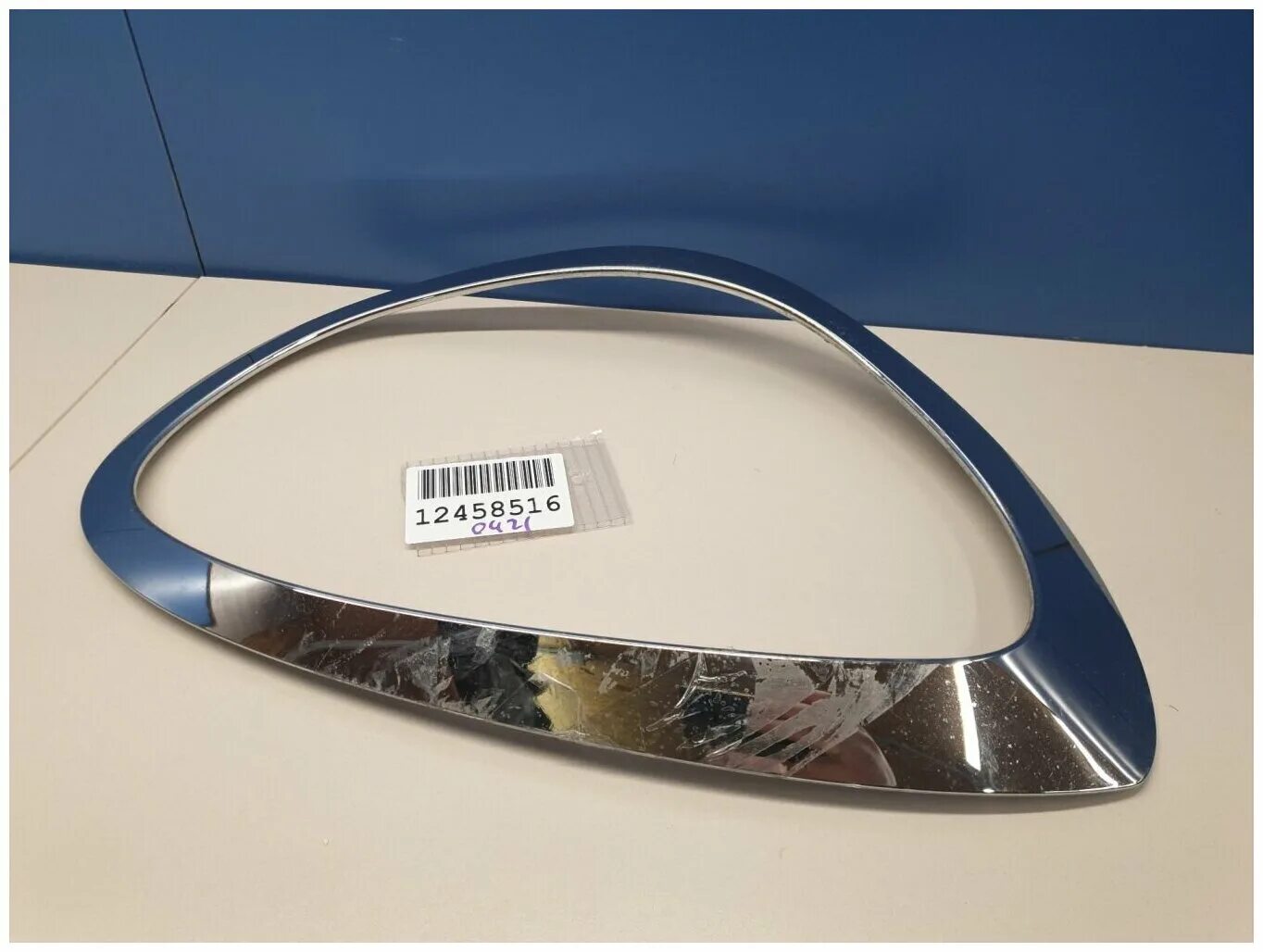 хром на хендай ix35. молдинг фары mini countryman. молдинг фары. Countryman mini накладка фары передней правой. хром накладка решетки молдинга тигуан 2 omsa.