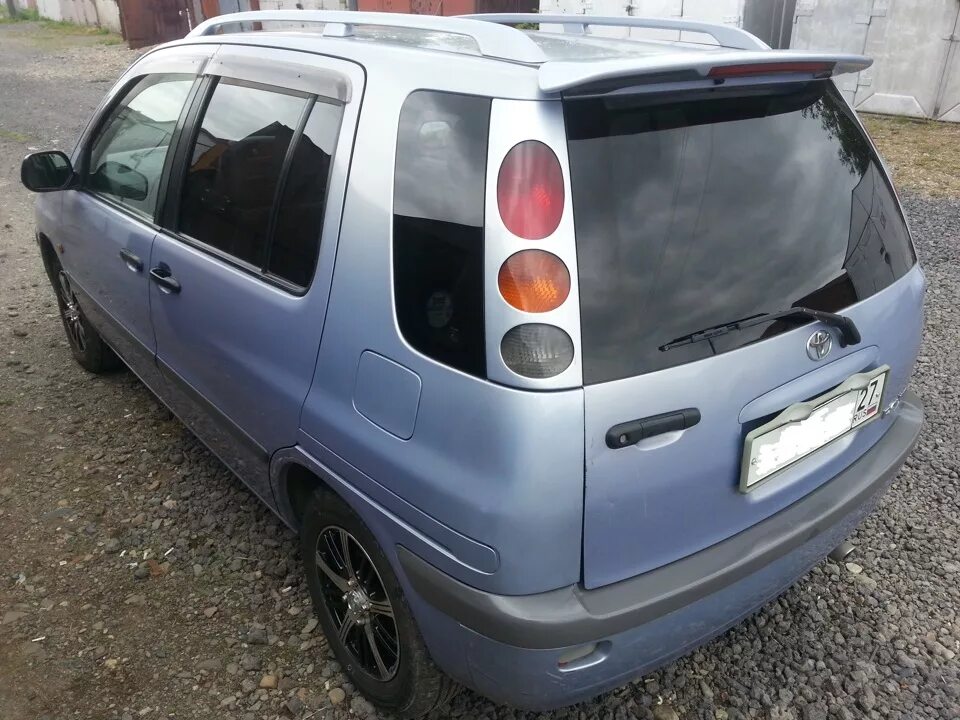 Продажа тойота комсомольск на амуре. Toyota Raum 1. Раум 2002. Тойота Раум ф 244л.