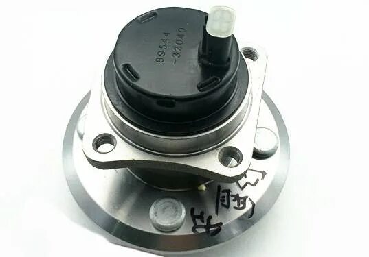 задняя ступица byd f3. датчик абс задней ступицы. ступица задняя на тойота королла 120 кузов с абс. ступица гольф 5 на 112 без абс. задняя ступица гетц с абс.