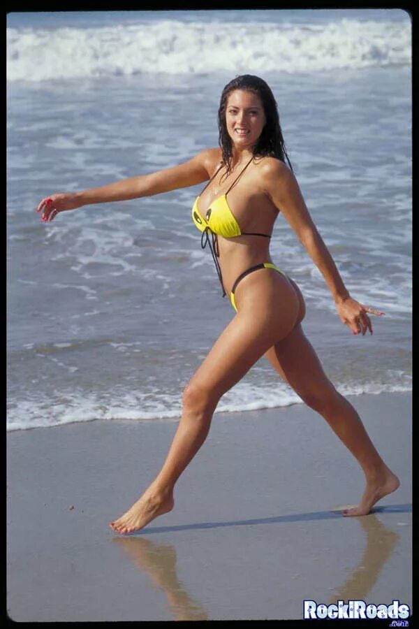 Rocki roads. Фотомодель рокки роудс. Рокки роудс фильмы. Rocki roads. Рокки роадс.