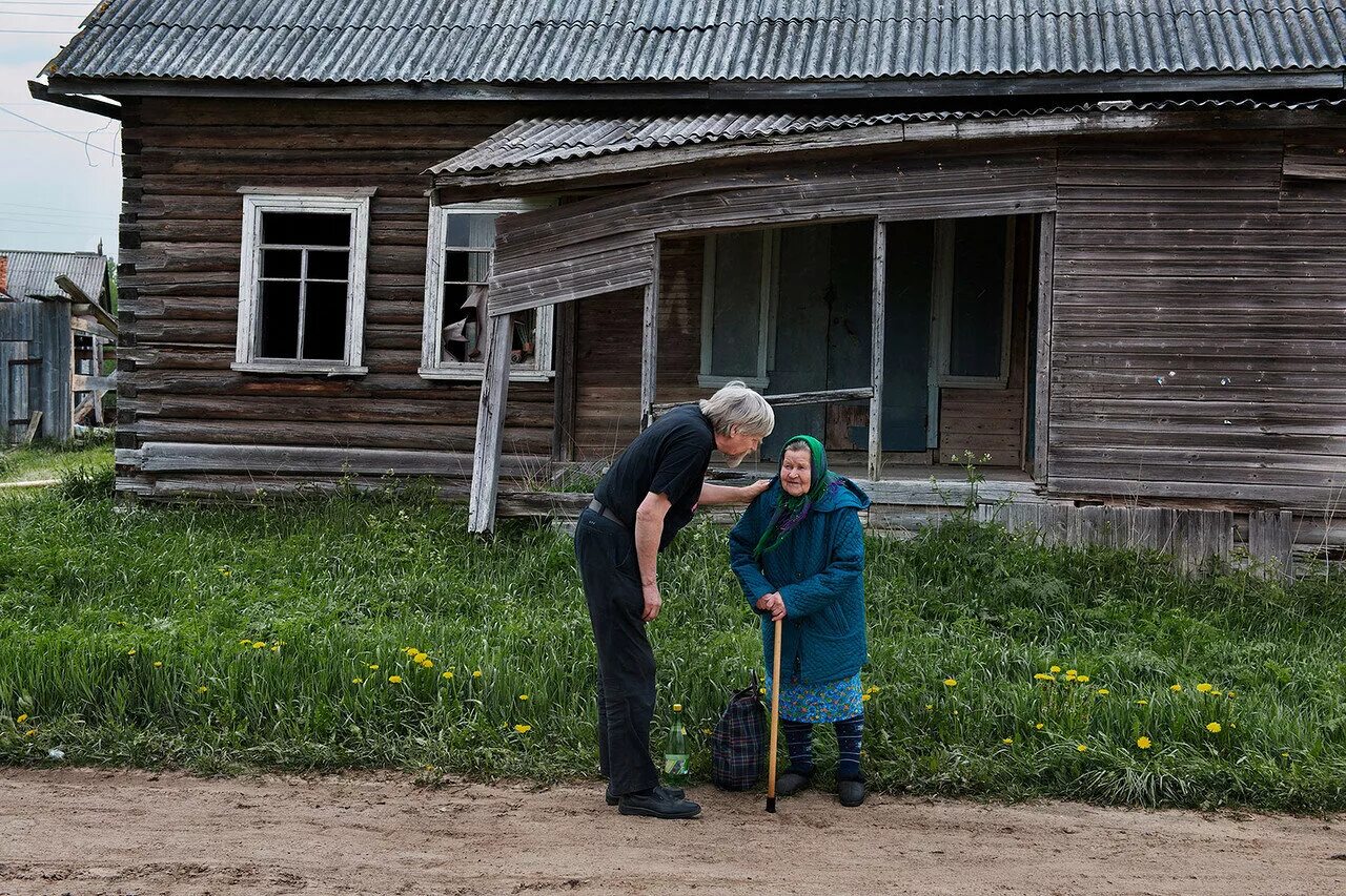 Какие работы есть в деревне. Деревенские жители. жители сельской местности. жизнь в деревне. деревня в глубинке.