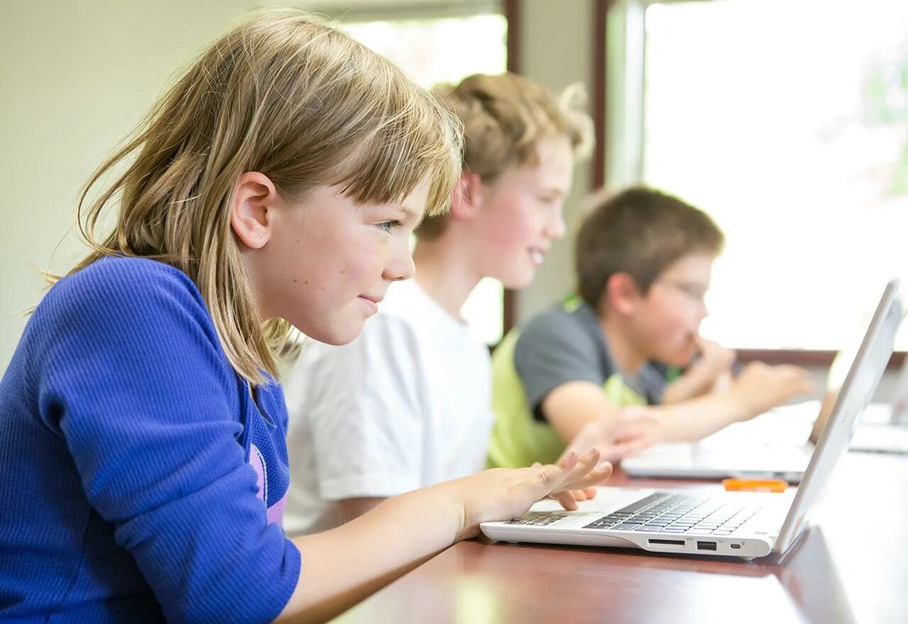 Child code. Программирование для детей. programming for kids. kids coding. child and coding.