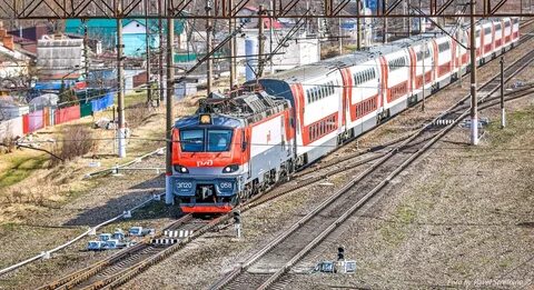 Поезд брянск москва паристый