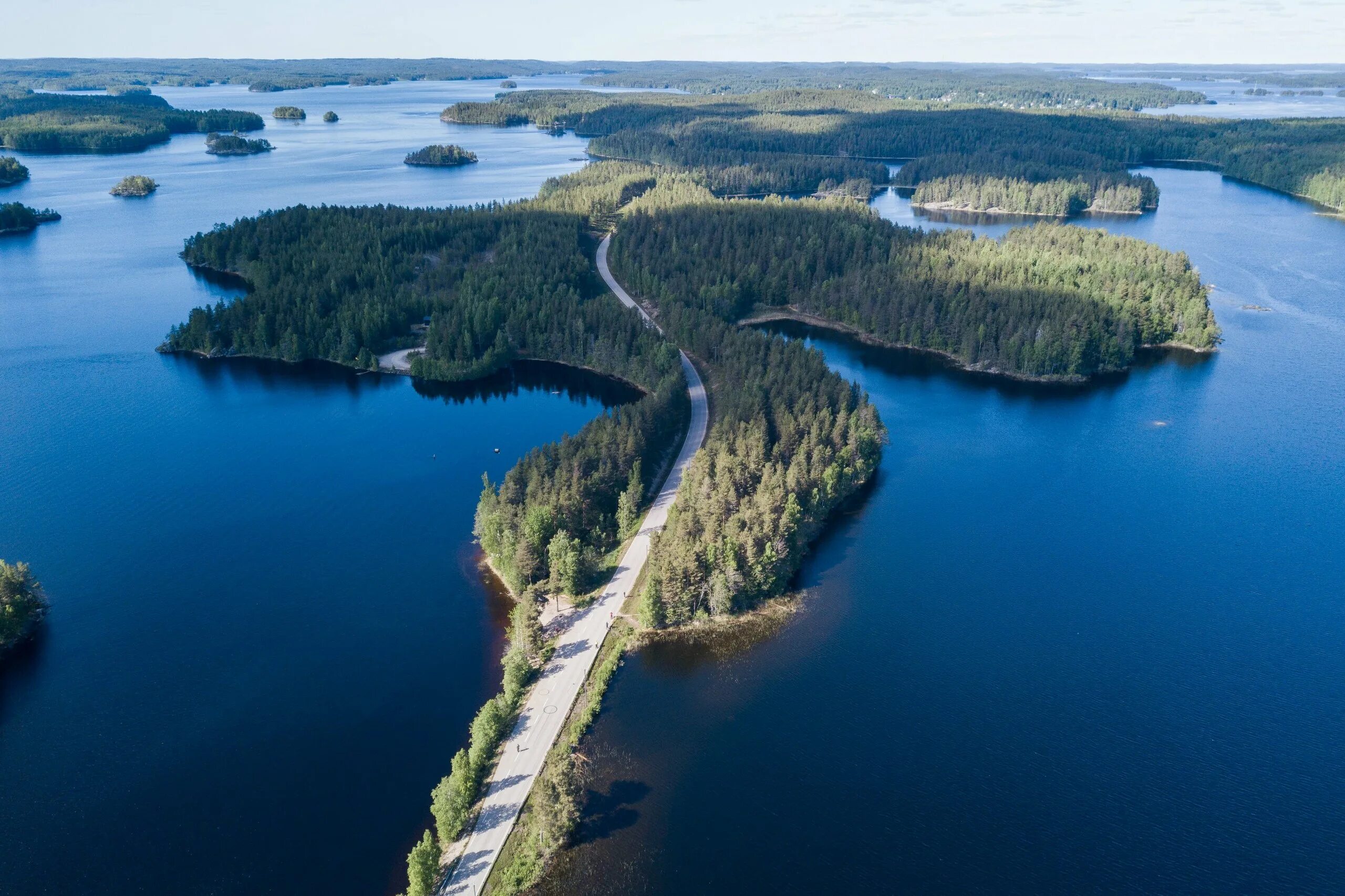 Какую страну называют страной 1000 озер. Озеро Сайма Финляндия. Озеро Сайма (Юго-Восток Финляндии). Озеро Иматра в Финляндии. Озеро Пяйянне Финляндия.