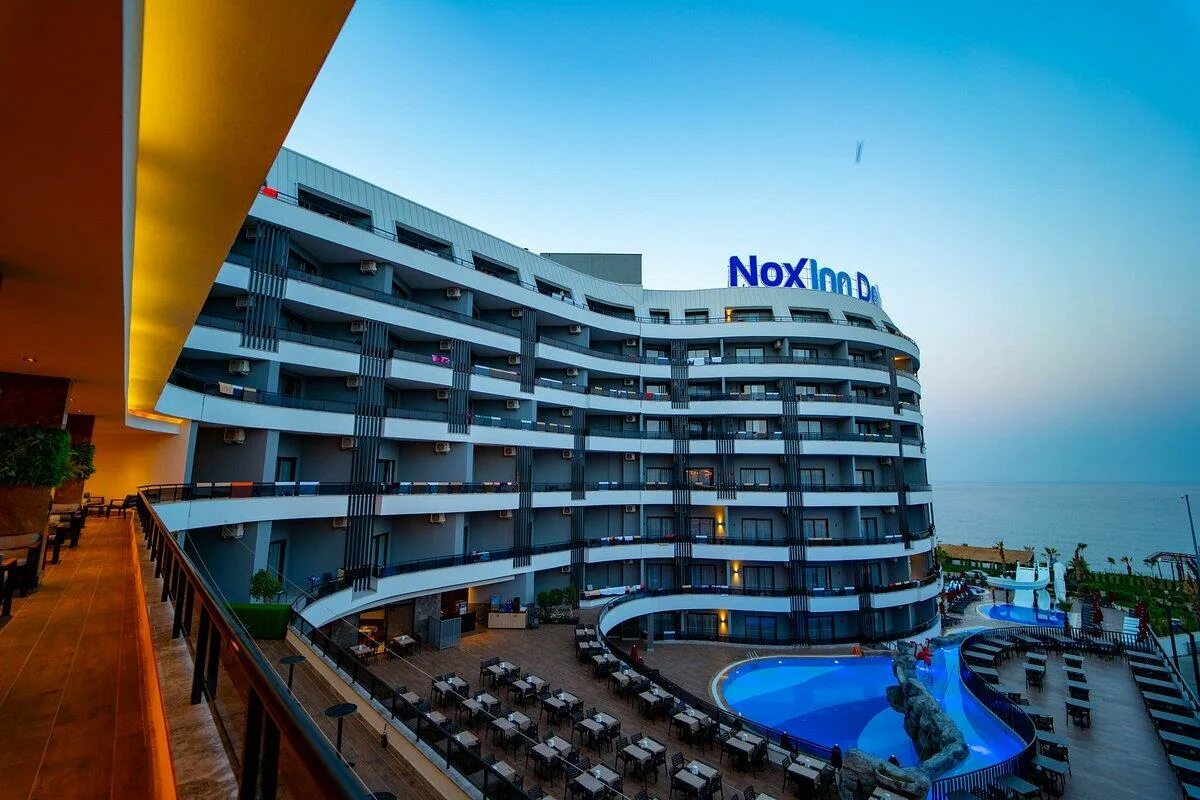 Nox deluxe hotel 5 турция. Nox deluxe hotel 5 турция. Отель ноксин делюкс турция. Ноксин делюкс отель турция алания. Noxinn deluxe hotel 5 турция.