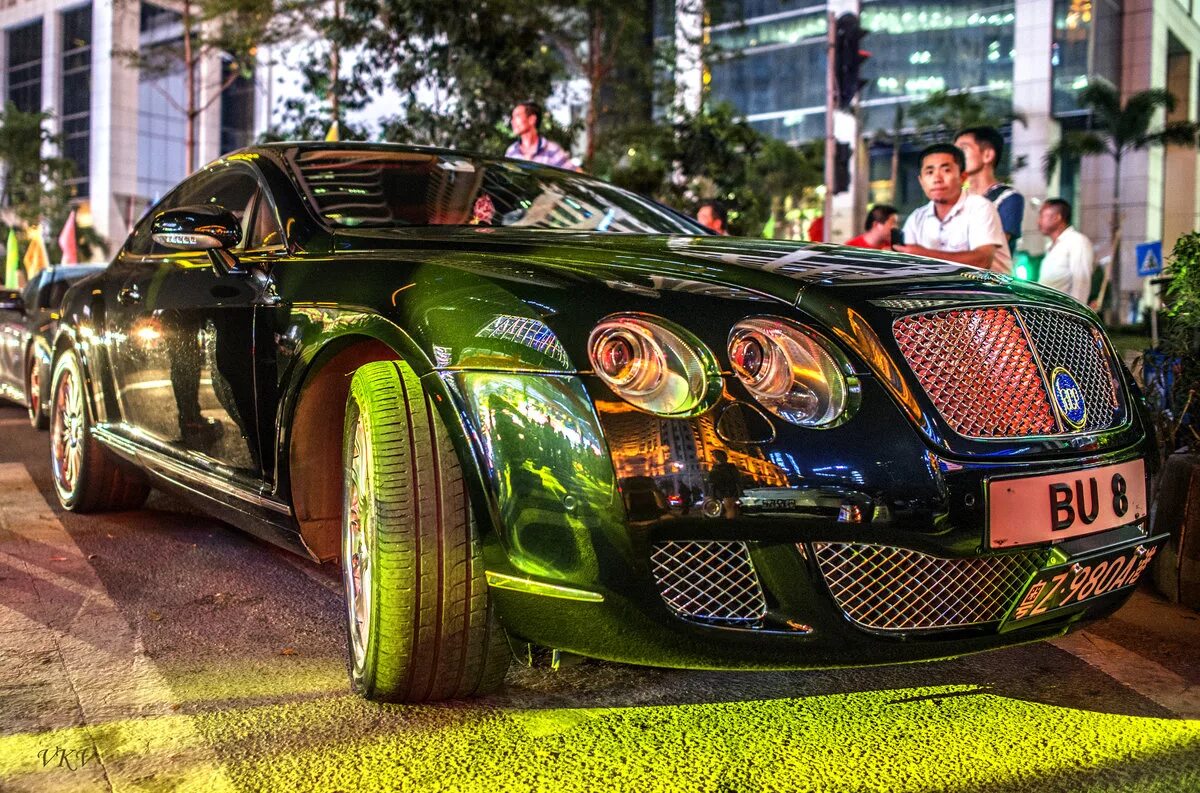 покажи крутые. покажи крутые. ламборгини галлардо 2000. машина. настоящие машины.