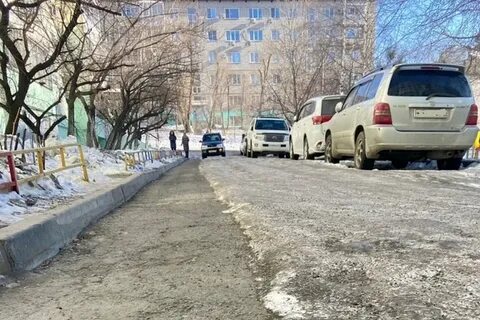Пожаловаться на двор