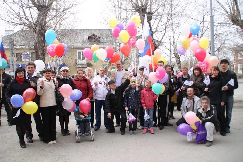 мичуринск улица 1 мая. протест спасибо за реформу образования. кпрф барнаул. общество "  антек  -плюс" невинномысск. саров первомайские демонстрации.