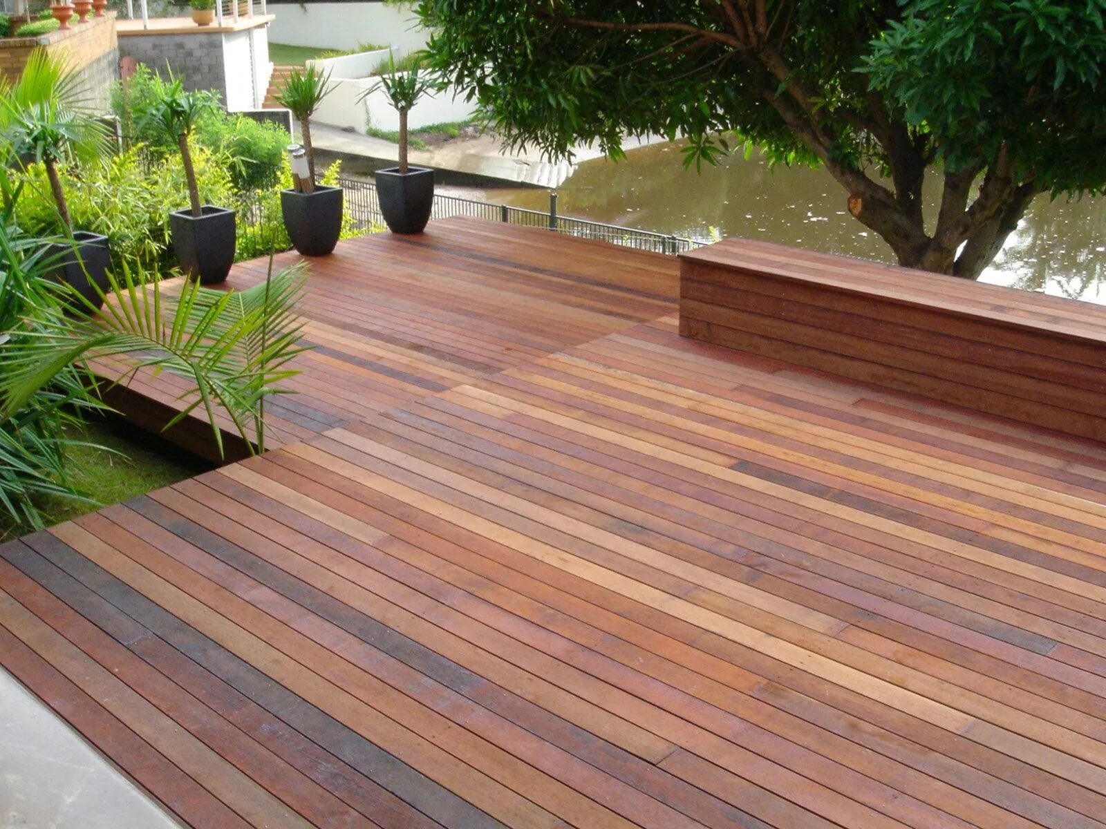 Деревянный уличный паркет. Timber Deck террасная доска. Терраса ДПК cm Decking. Садовый паркет декинг лиственница. Террасная доска настил ДПК.