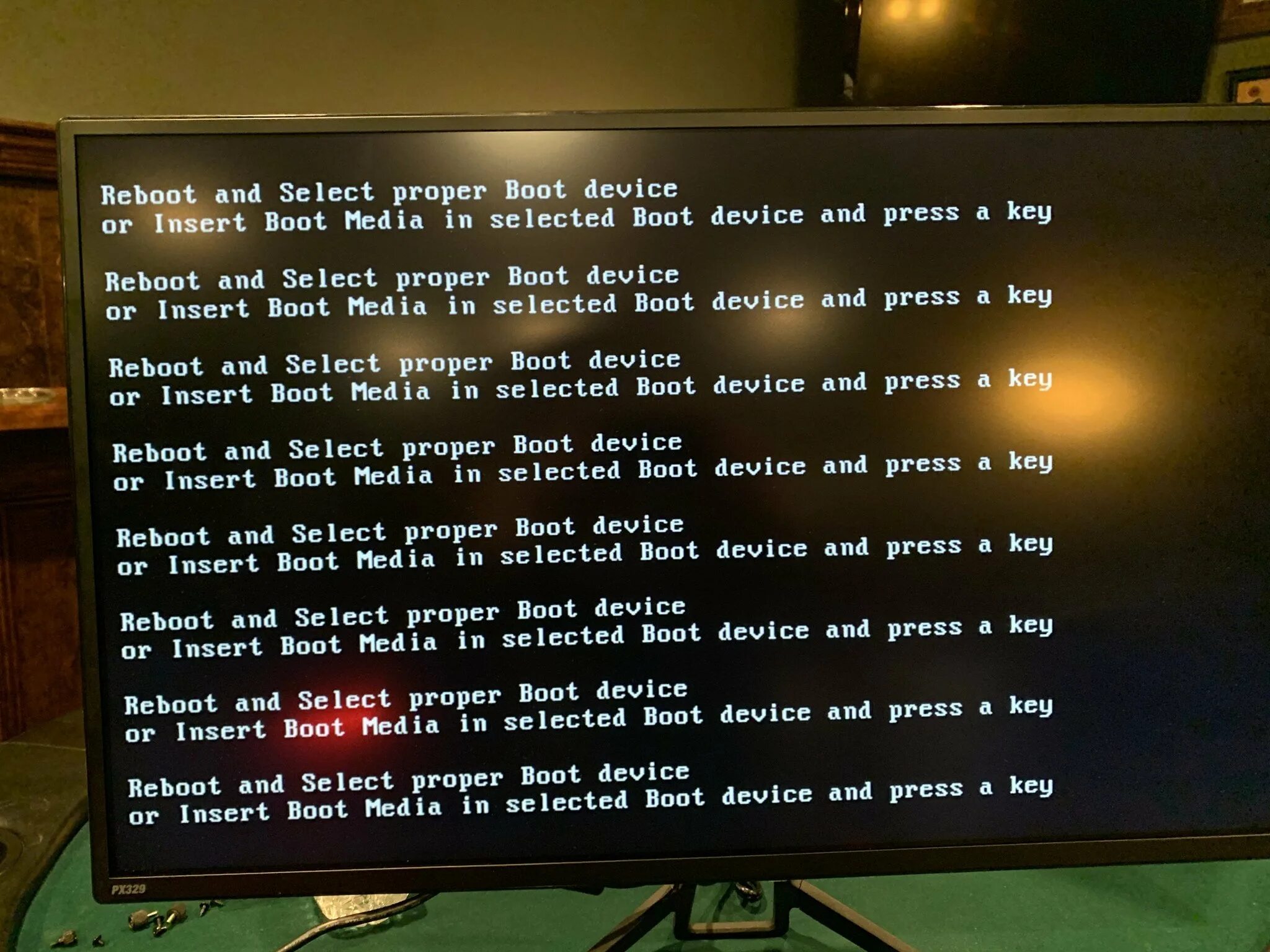 Ошибка Reboot and select proper Boot device. Reboot and select proper Boot. Компьютер Reboot and select proper Boot device. Reboot and select proper Boot device or Insert Boot. Ошибка boot and select proper boot device