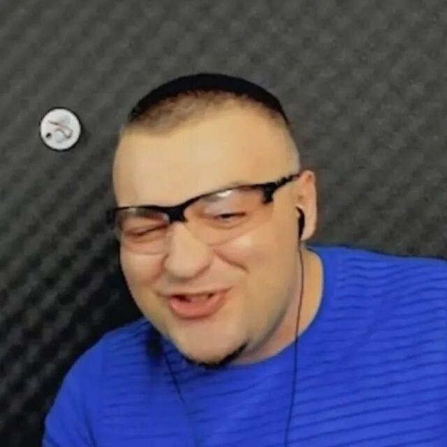 Капитан очевидность мортид. Мортид варфейс. Мортид с женой. Сурен мортид. Мортид ник.