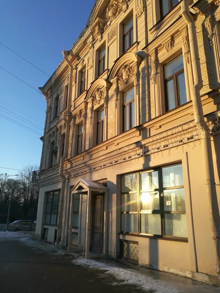 больница святого иоанна кронштадтского. родильный дом в кронштадте. кронштадт больница. больница в кронштадте фото. больница святого иоанна кронштадтского в кронштадте.