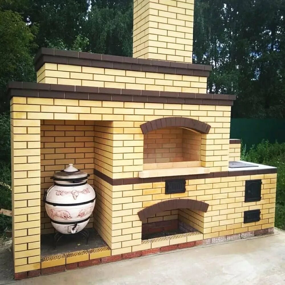 Мангальная зона с тандыром казаном. Помпейская печь с мангалом и тандыром. мангальная зона с тандыром казаном и мангалом из кирпича. тандыр с казаном. барбекю комплекс с казаном, мангалом и тандыром.