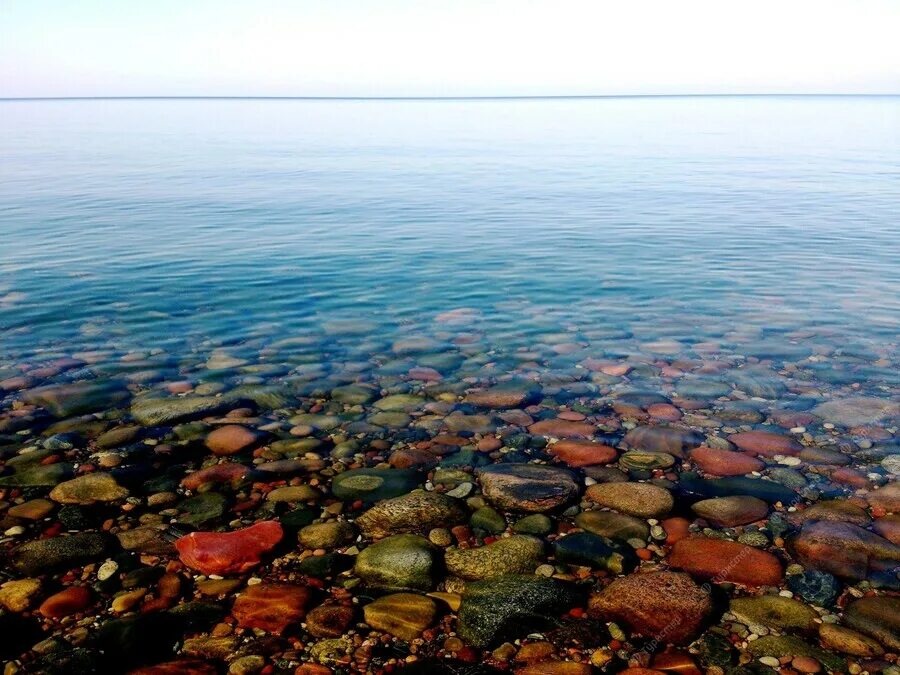 Вода в море янтарный калининградская. Балтийское море янтарь. балтийское море янтарный берег. балтийское море калининград янтарь. балтийского моря янтарь янтаря.