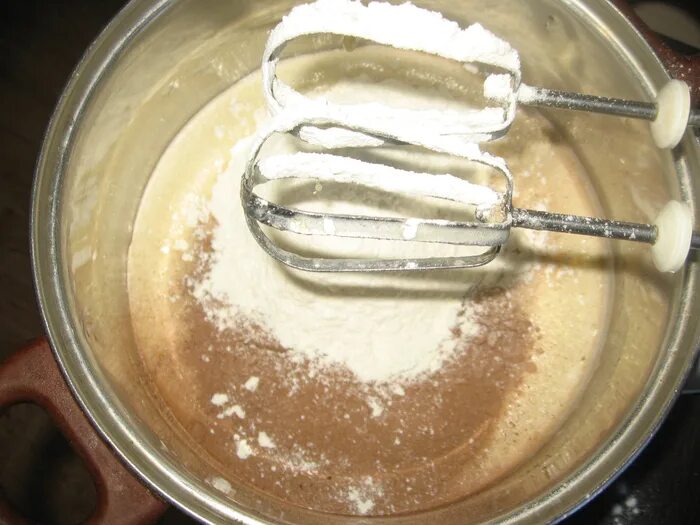 Тесто на кекс на подсолнечном масле. Тесто 50 мл. Кекс влажный на подсолнечное масле. В тесто положить 30 миллилитров растительного масла.