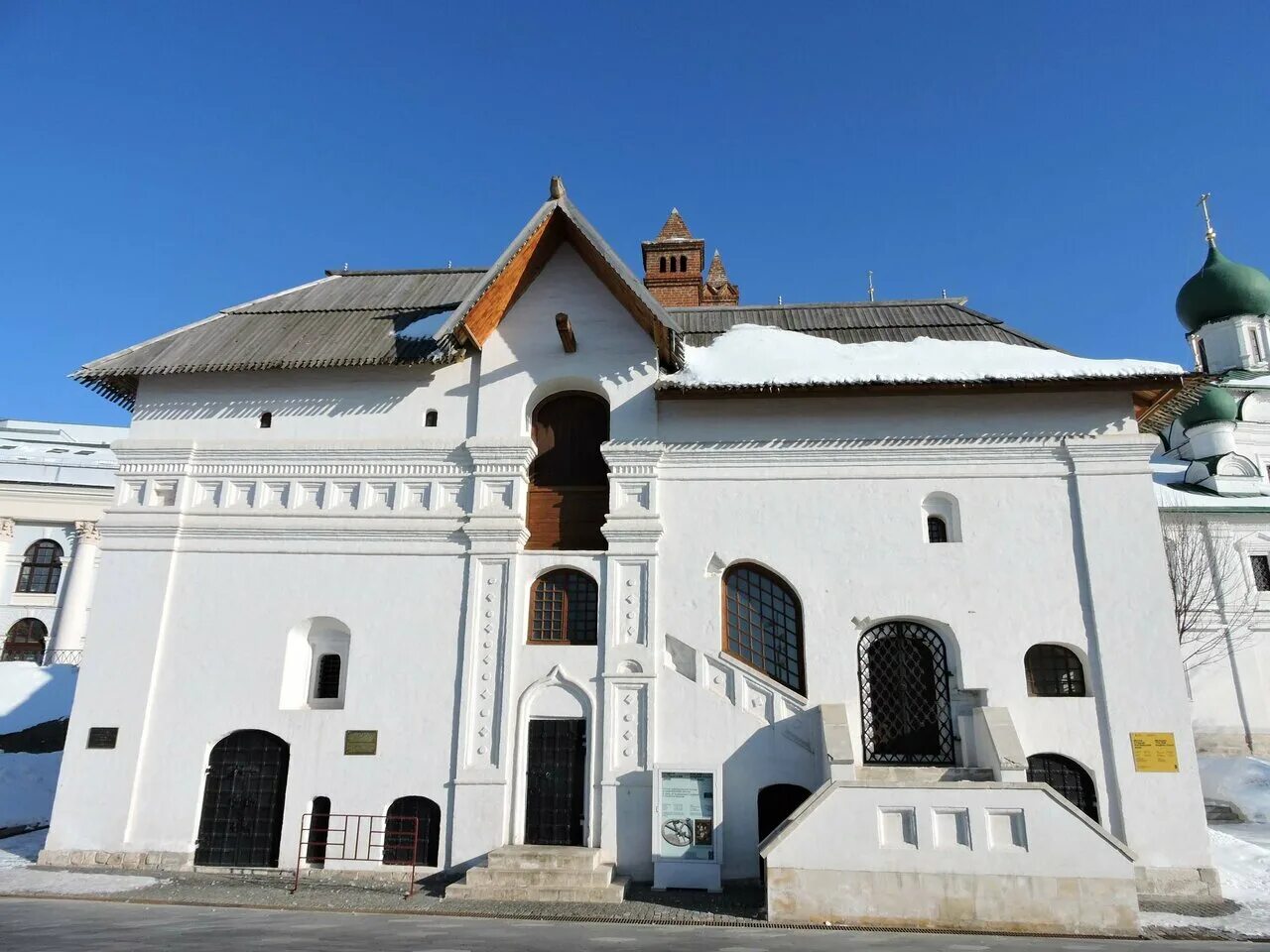 Старый английский двор ул варварка 4а москва. Старый английский двор ул варварка 4а москва. Английское подворье на варварке. Старый английский двор ул варварка 4а москва. Старый английский двор на варварке.