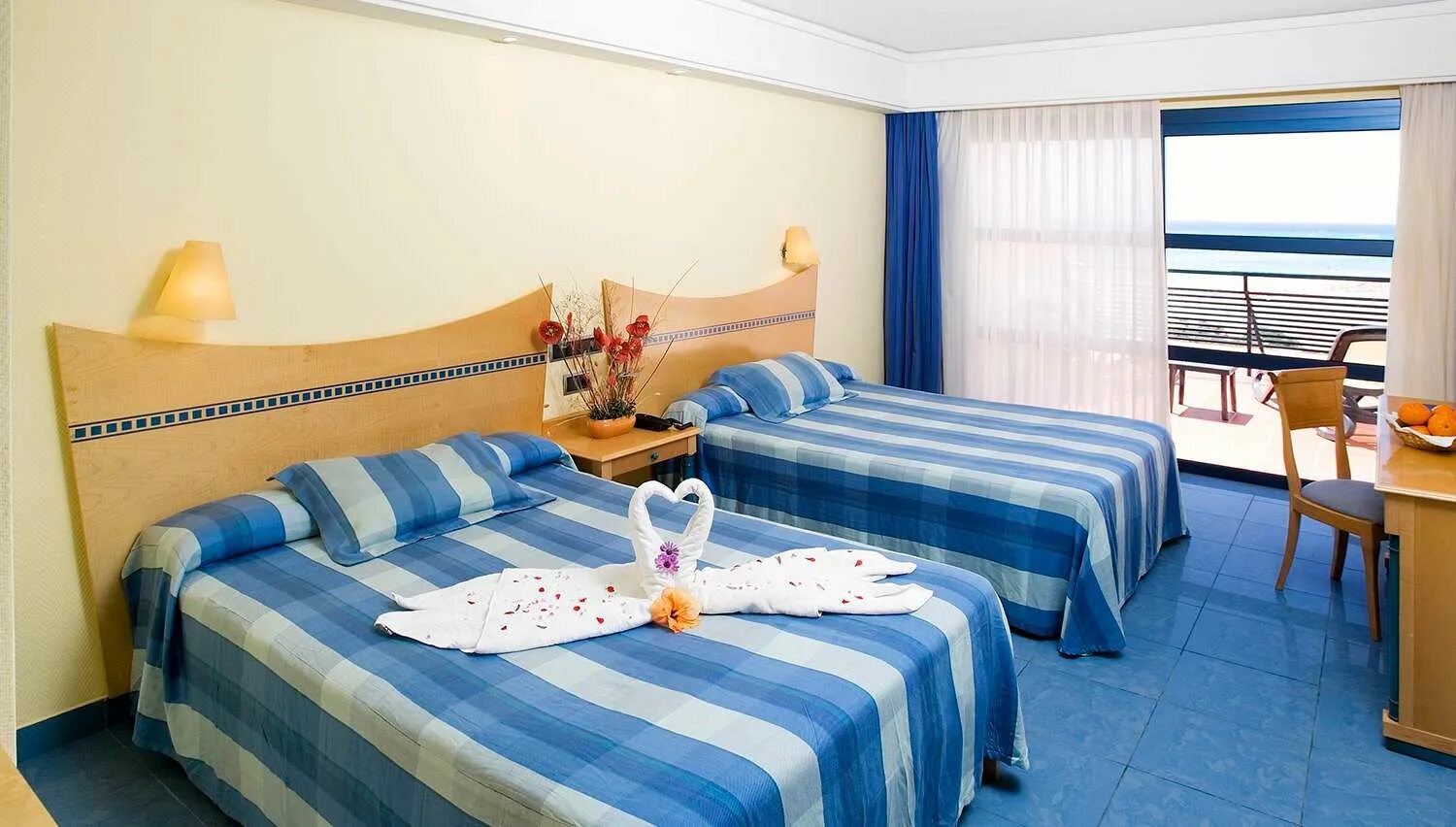 Crystal Beach Hotel. Денор Бич отель Испания. Сои Бич отель. Sunrise Crystal Beach booking. Crystal beach 4