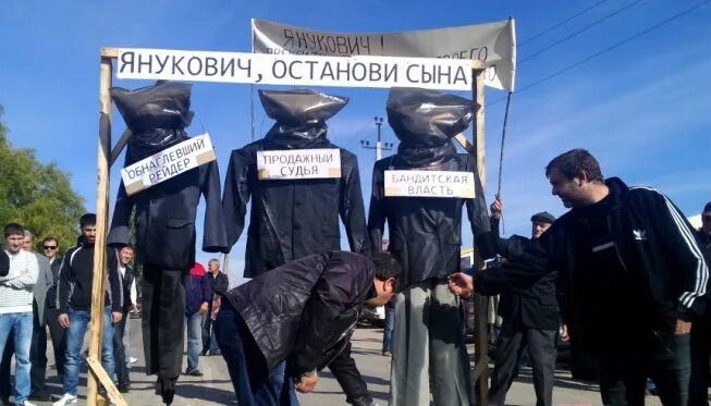 цивилев с ребенком на руках. сын остановись. дети на небесах. бывают такие сны после которых проснувшись. фото сын мина черно белые.