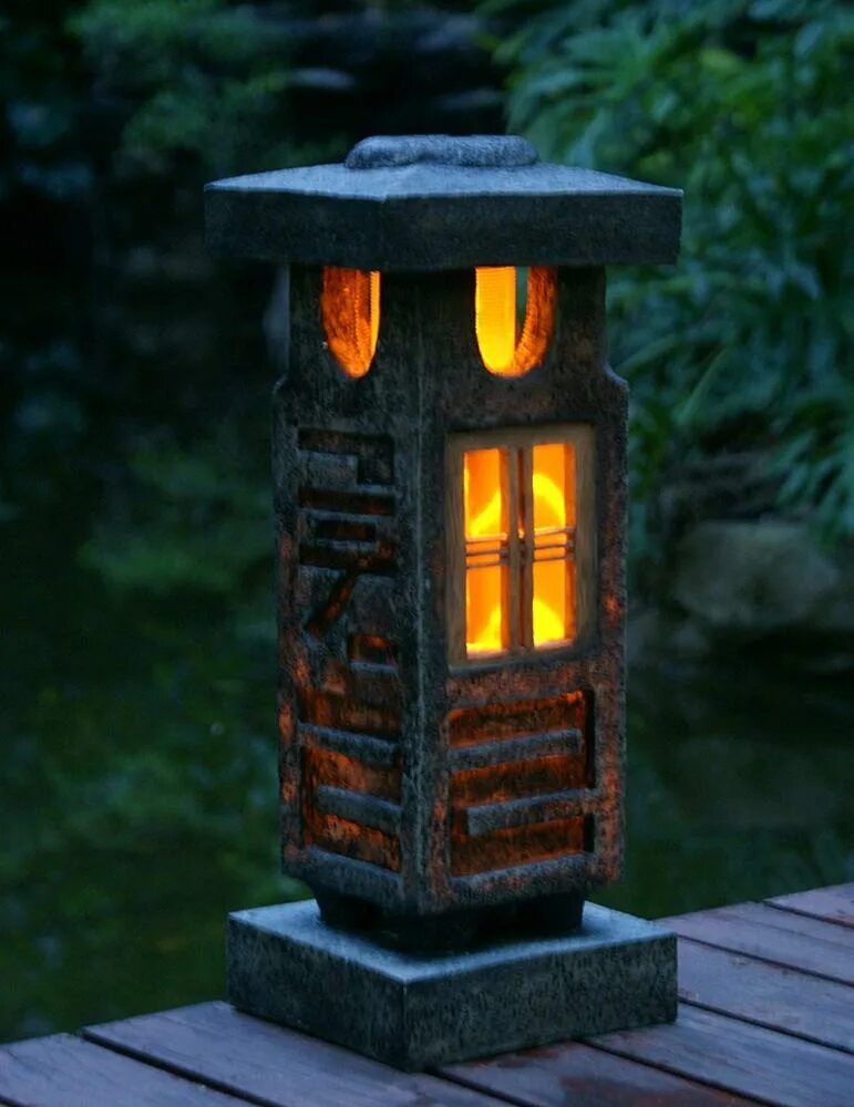 Японский фонарь Касуга-Торо. Японские фонарик Mead Lamp. Фонарь Юкими Торо. Торо японский каменный фонарь. Японский садовый фонарь