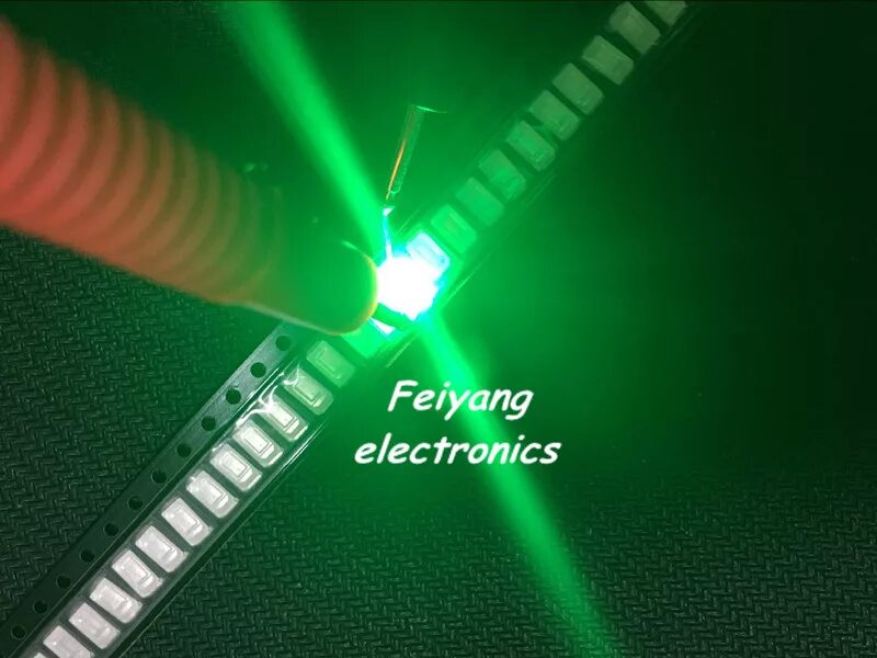 Smd диод с зеленой индикацией. Светодиод 5050 зелёный. Светодиод т5 5050. Smd светодиоды зеленые. Smd светодиоды зеленые.