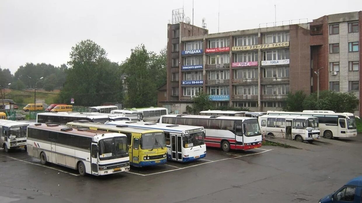 Автобус петрозаводск. Автобусы петрозаводск телефон. Петрозаводск автобусы карелавтотранс. Петрозаводск новый автовокзал. Карелавтотранс петрозаводск.