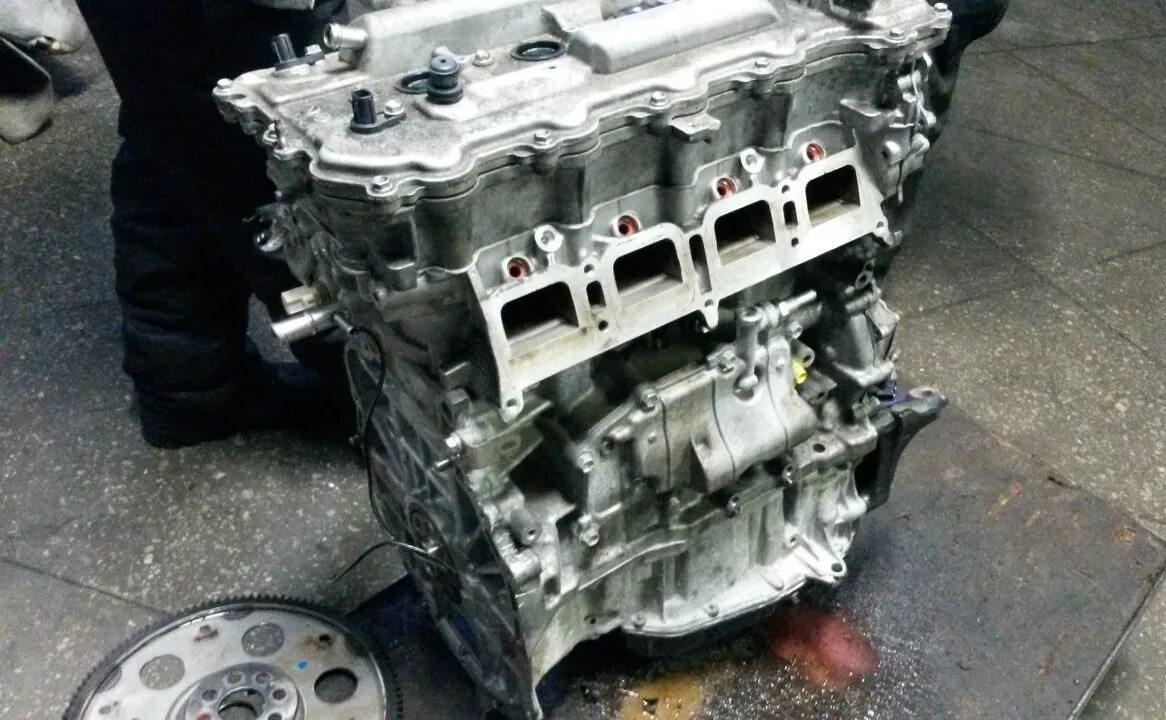 2ar-fe блок цилиндров. 1ar fe. Тойота хайлендер двигатель. 2ar-fe двигатель направляющие двс. 1ar-fe двигатель.