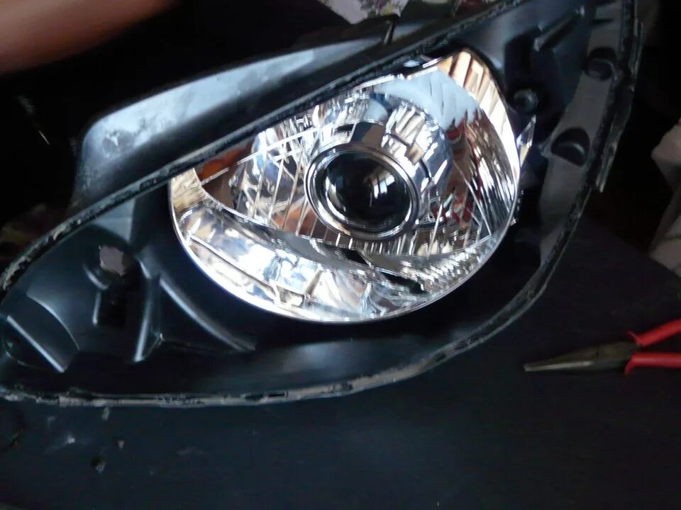 Линзы гетц. Линзы в фары h4 hyundai getz. би линзы solaris. bi led на hyundai getz.