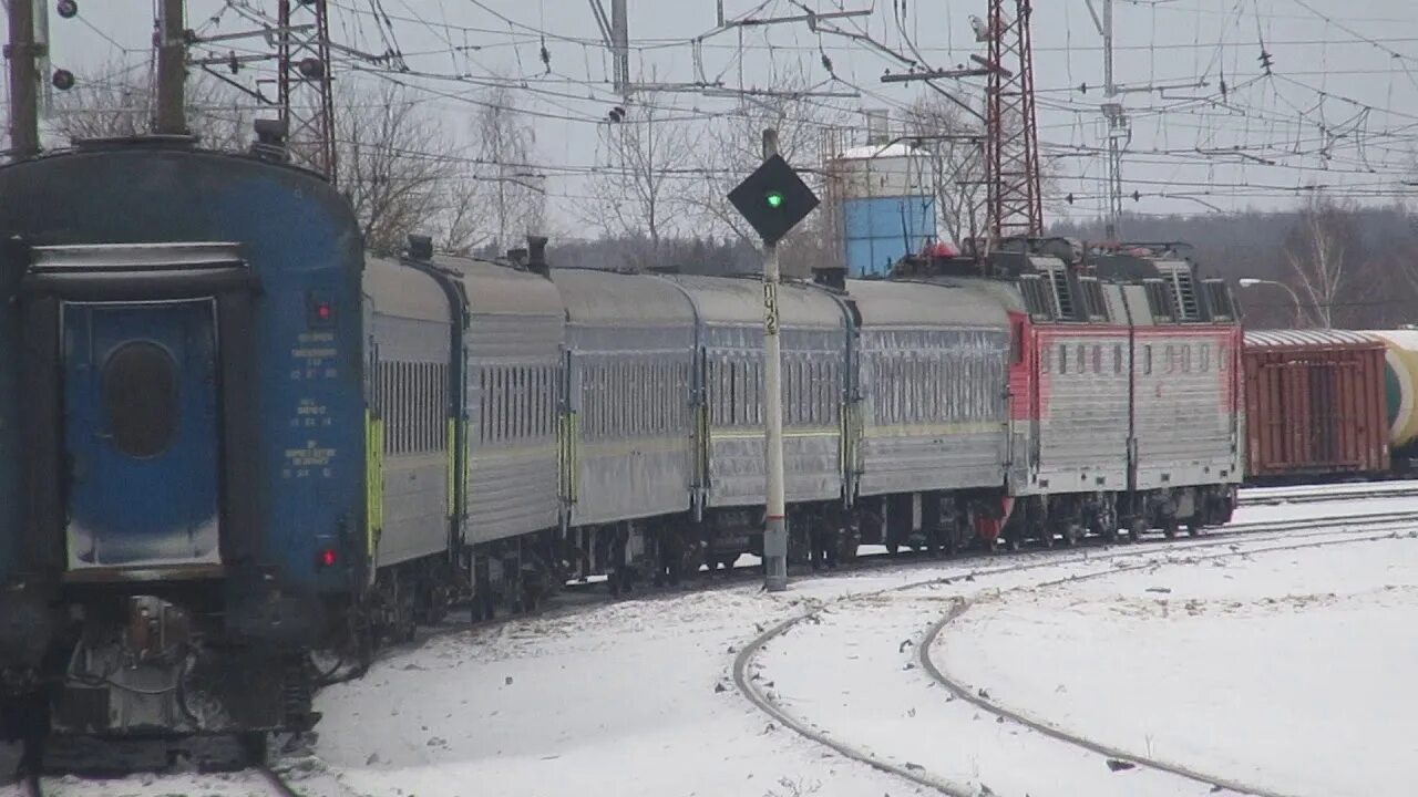 Чс7-065. Поезда на станции Балабаново. Балабаново электричка станция. Станции Москва Балабаново. Электрички киевского направления балабаново