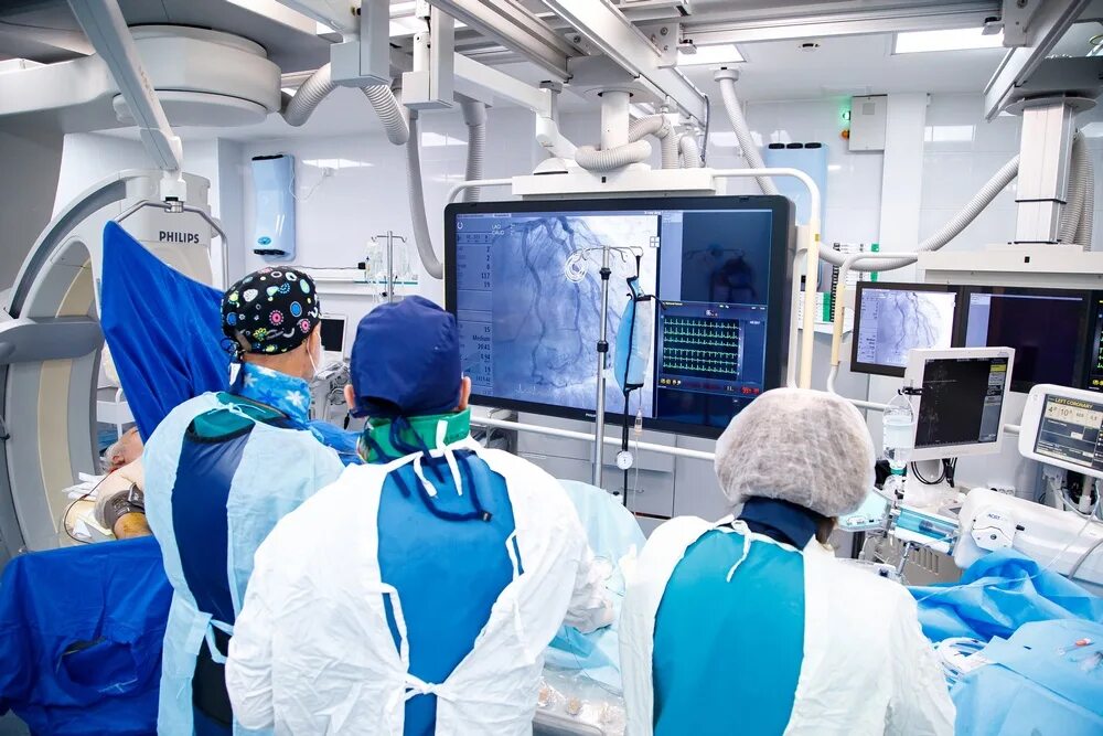 Окб ханты-мансийск. Главный врач окб ханты-мансийск. Офтальмологический центр ханты-мансийск главный врач. Франц окб ханты-мансийск. Окружная клиническая больница окб ханты-мансийск.