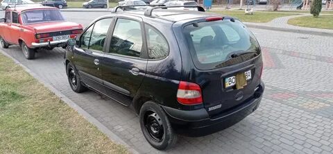 Сценик 2001