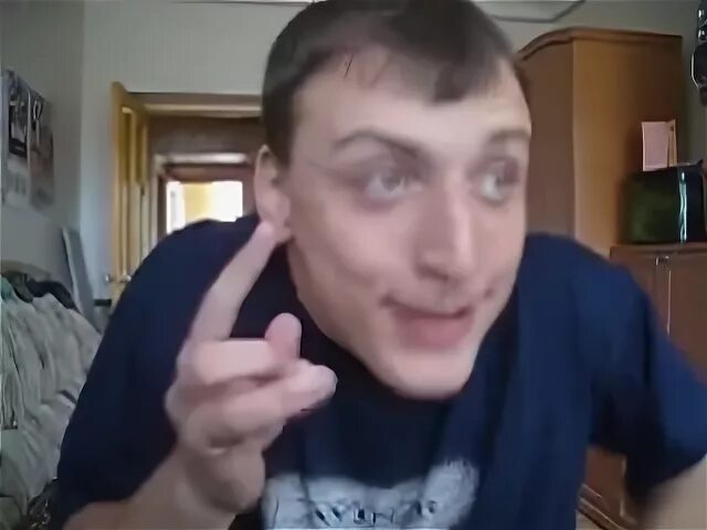 Мем дирижабль ага. Дирижабль ага титор. дирижабль ага чита. титор мем. дирижабль ага мем.