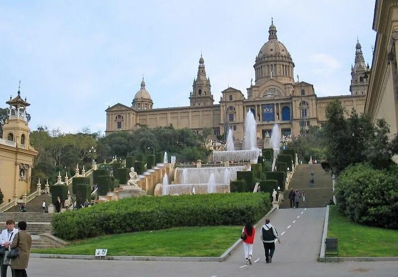 Аликанте испания жилые дома. Реальная испания. Ронда испания достопримечательности. Торревьеха испания. Реальная испания.