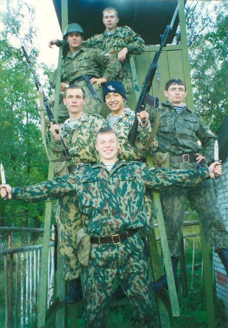 Коломенское кваку. Infiniti q q45 ii. Латуза выпуск 1997. 1998 45. Латуза выпуск 1997 года.