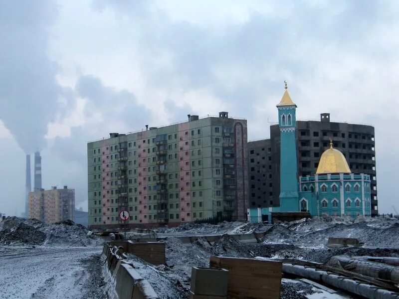 Нурд-Камаль Норильск. Норильская мечеть Нурд-Камаль. Мечеть в Норильске. Нурд Камал мечеть Норильск фото. Нурд камаль