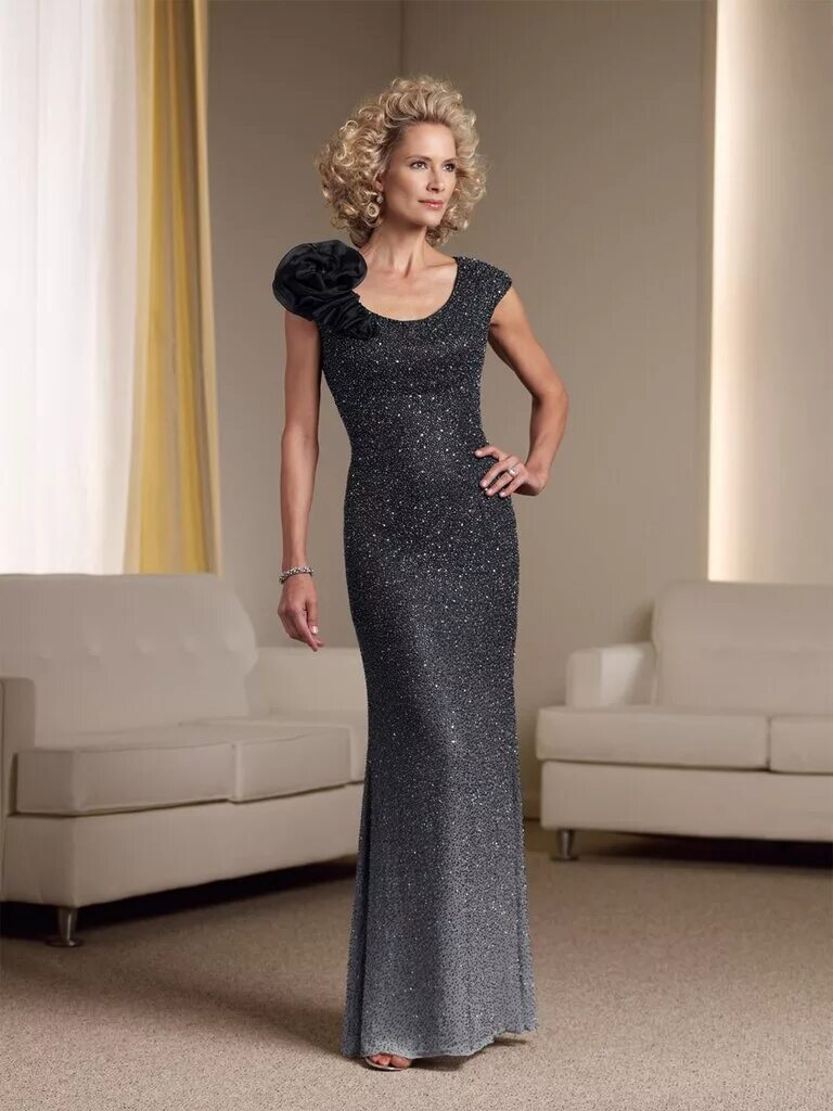 платье для мамы жениха. платье для мамы невесты. платье на свадьбу для мамы невесты. платье маме жениха 2023. вечерние платья на свадьбу для мамы.