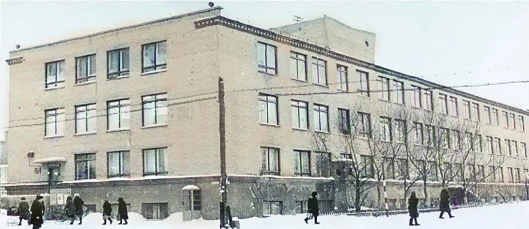 Швейная фабрика златоуст. Миасская швейная фабрика история. Миасская фабрика. Миасская швейная фабрика миасс. Ооо миасская швейная фабрика попов.