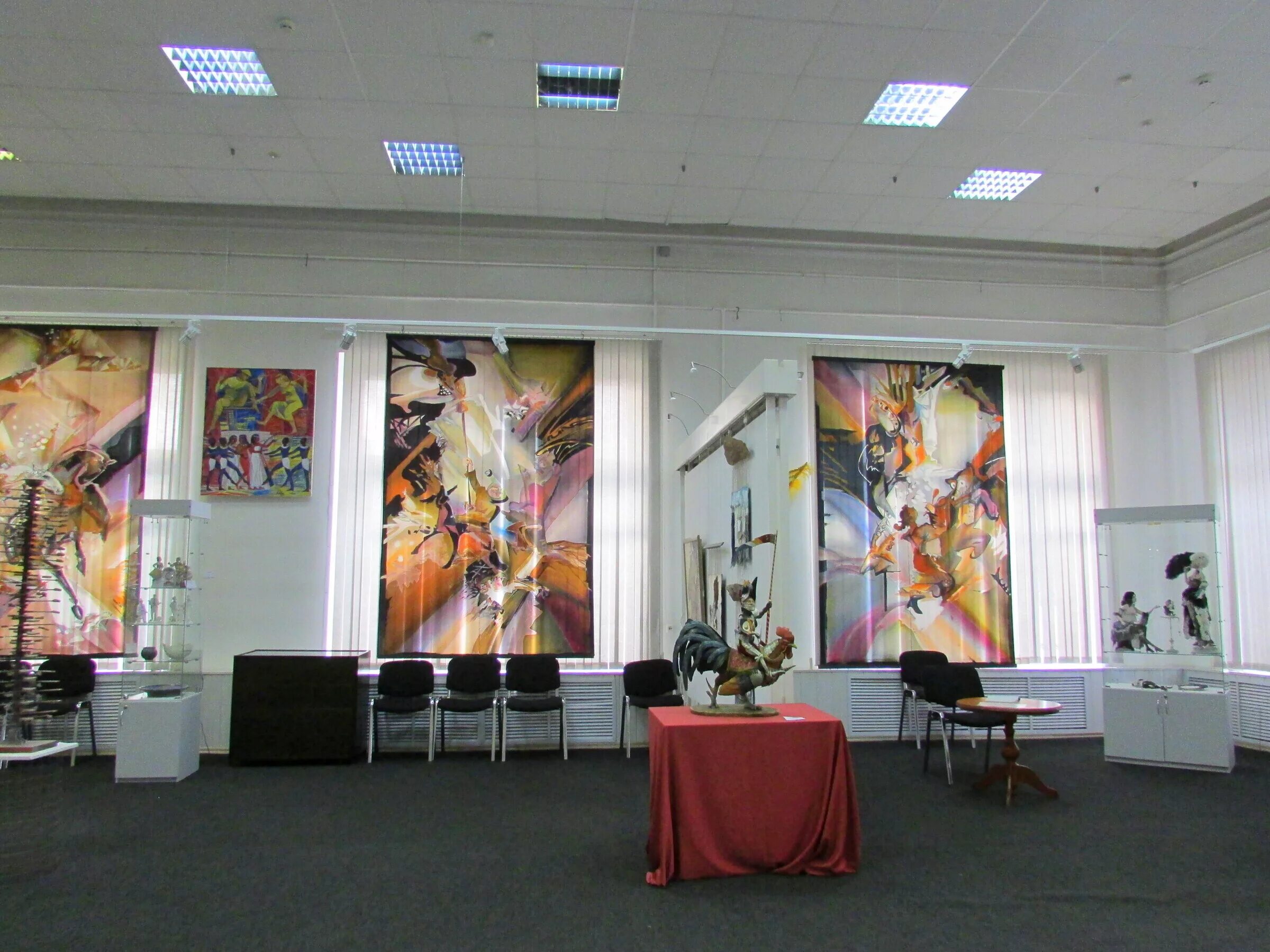 Н. Зал нужина ярославль. Городской выставочный зал им. Выставочные залы ярославля. Ярославская организация союза художников.