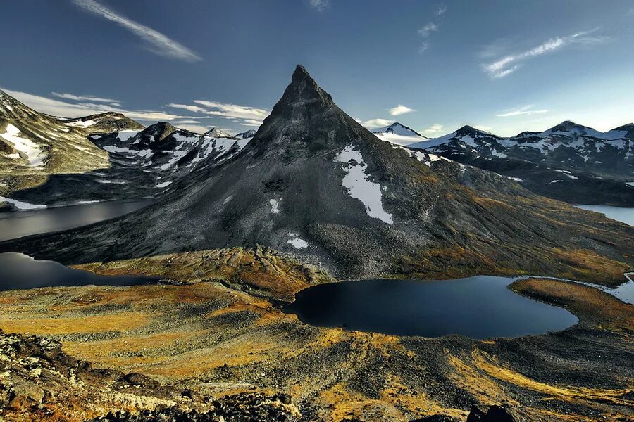 Невероятные горы. Северная Норвегия природа. Горы Северной Норвегии. Ютунхеймен. Норвегия горы фьорды.