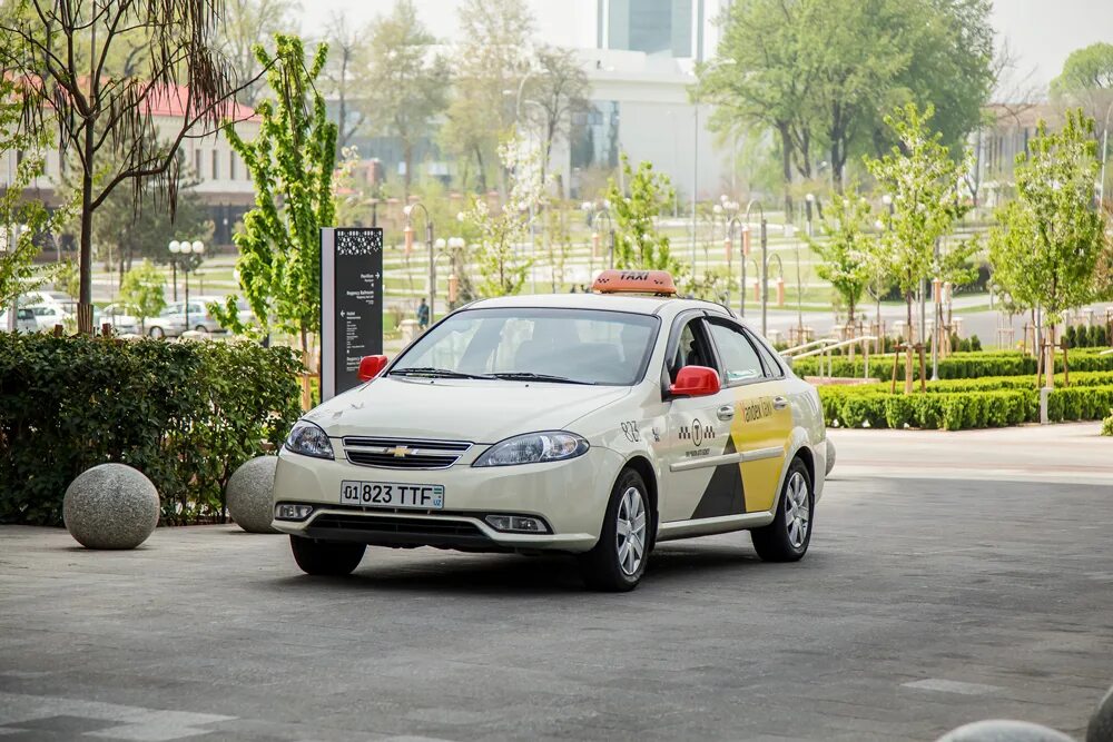 Chevrolet Lacetti такси. Гентра Taxi. Chevrolet Gentra Taxi.